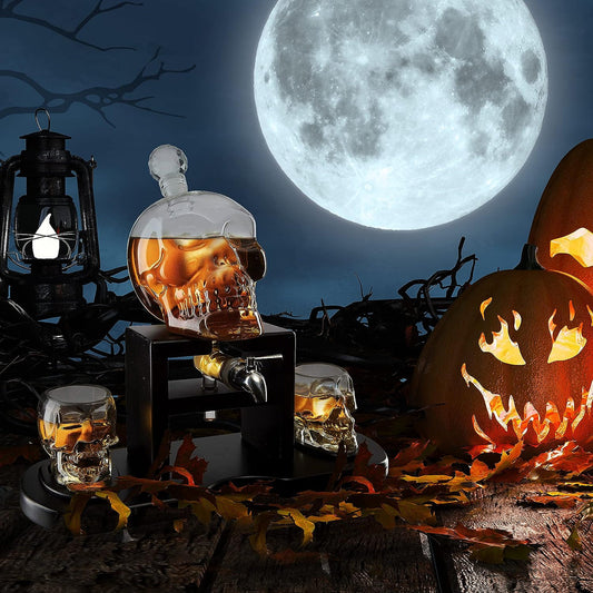 Scull Decanter Set