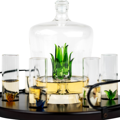Tequila Decanter Tequila Glasses Set with Agave Decanter and 6 Agave Shot Glass With Stand, Perfect for Gifts for Tequila Lovers, 750mL Bottle, 3 OZ Shot Glass Party Decorations Cinco De Mayo (Agave)